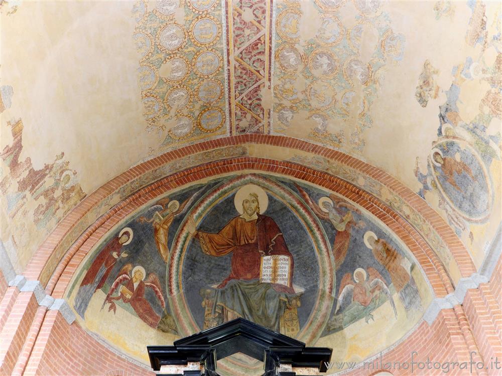 Milan (Italy) - Vault of the presbytery and apsidal basin of the Church of Santa Maria Rossa in Crescenzago